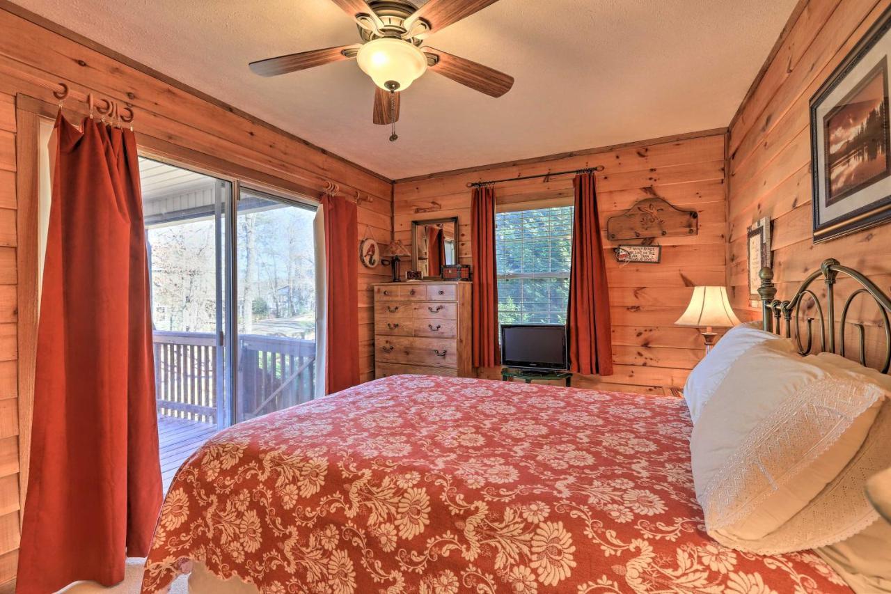 Lakefront Sparta Cottage With Decks And Boat Dock Exterior photo