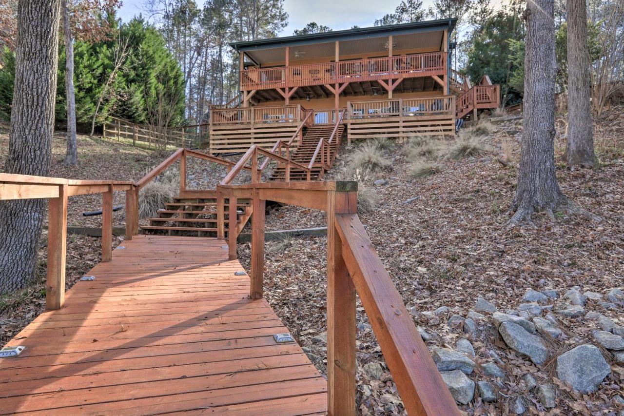 Lakefront Sparta Cottage With Decks And Boat Dock Exterior photo